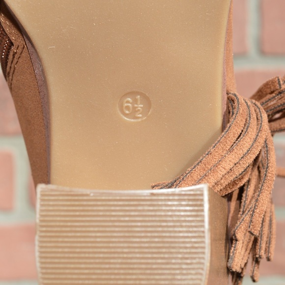 Mia Women’s Brown Avril Booties with Fringe Size 6.5 - Picture 8 of 10